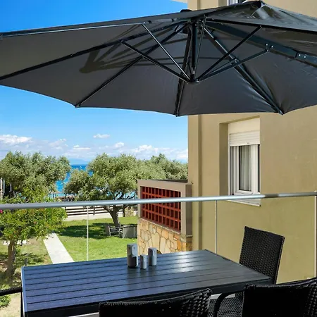 Apartman Mythodea *