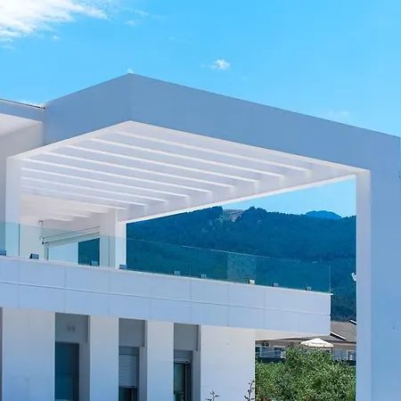 Apartman Mythodea *